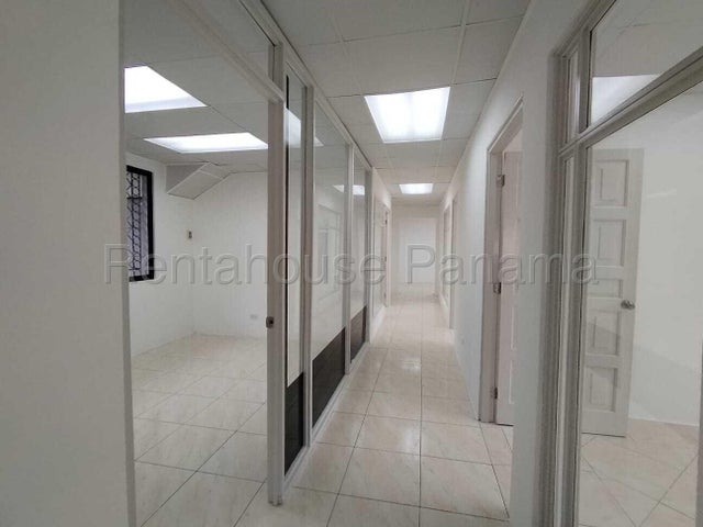 Commercial Property - Local Comercial en El Carmen